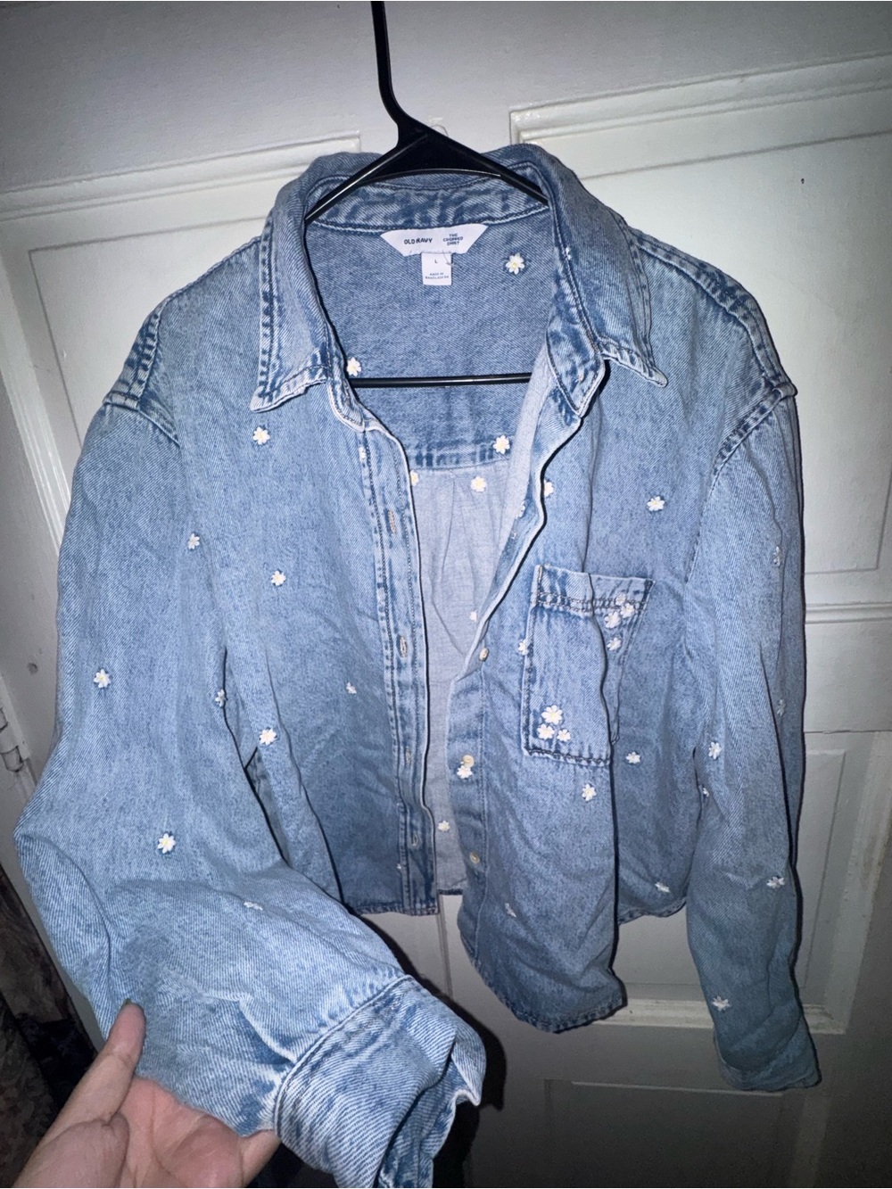 Old Navy Jean Button Down Shirt with Flowers 🤍